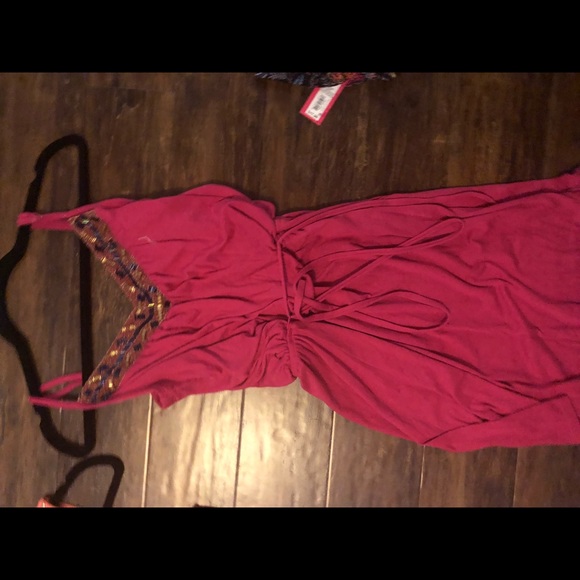 Summer time Pink dress - Picture 2 of 3